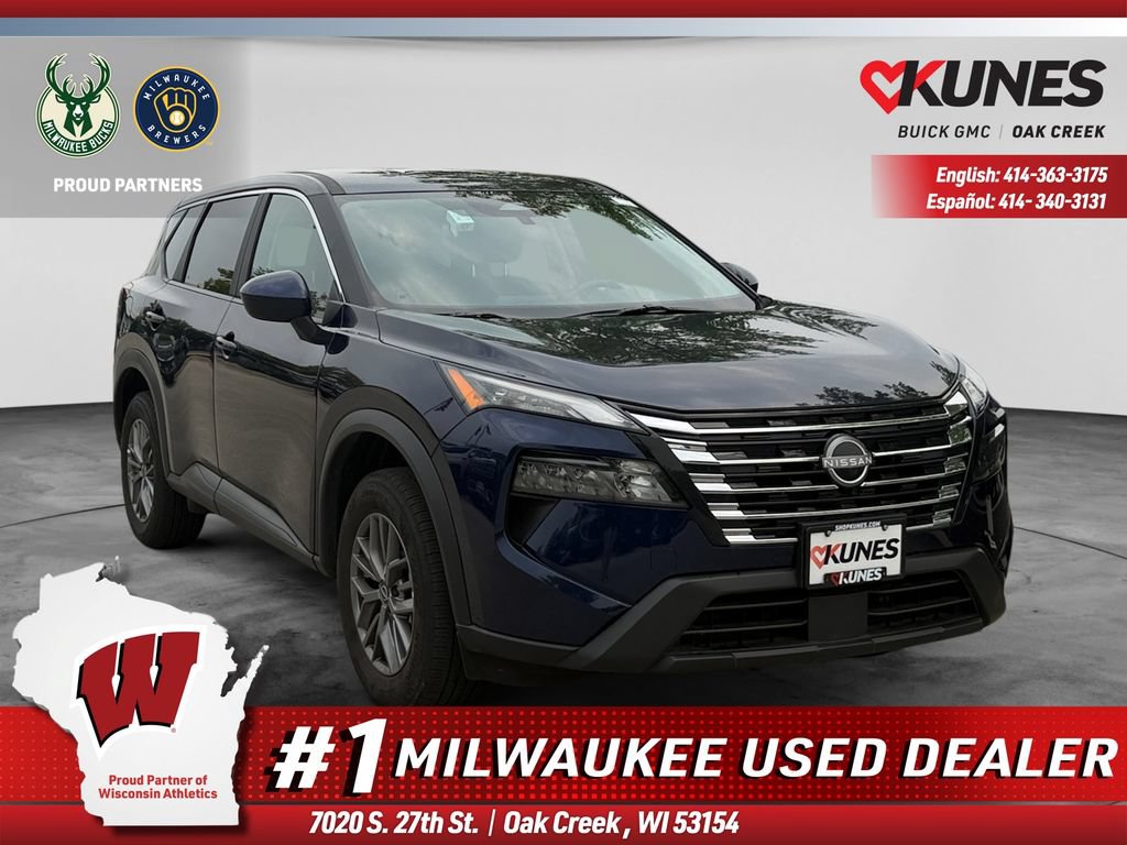 Used 2026 Nissan Rogue SV AWD/4WD image 1