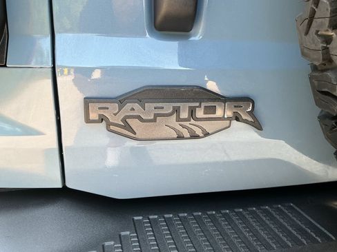 Used 2024 Ford Bronco Raptor w/ Interior Carbon Fiber Pack 6 AWD/4WD image 37