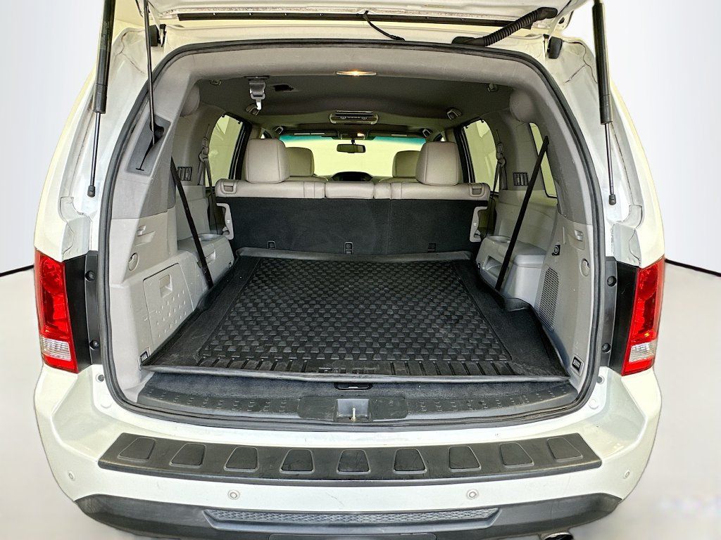 Used 2015 Honda Pilot Touring image 28