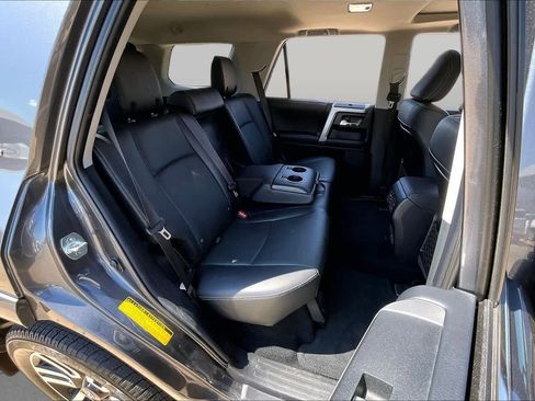 Used 2023 Toyota 4Runner Limited AWD/4WD image 19
