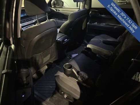 Used 2020 Hyundai Palisade SEL FWD image 20