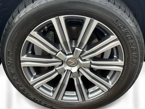 Used 2017 Lexus LX 570 4WD image 12