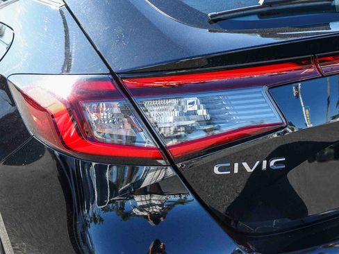 Used 2023 Honda Civic LX image 8