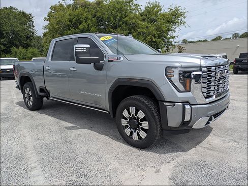 Certified 2024 GMC Sierra 2500 Denali w/ Denali Reserve Package AWD/4WD image 2