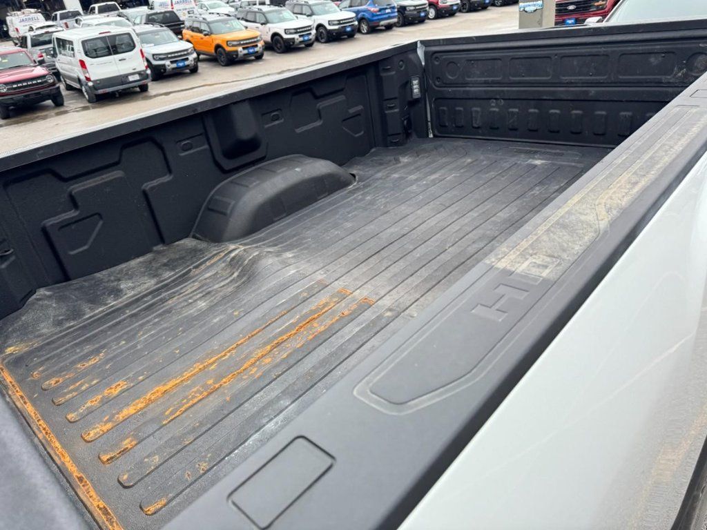 Used 2026 GMC Sierra 3500 SLE AWD/4WD image 10