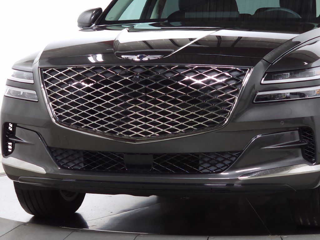 Used 2024 Genesis GV80 2.5T w/ Advanced Package AWD/4WD image 3
