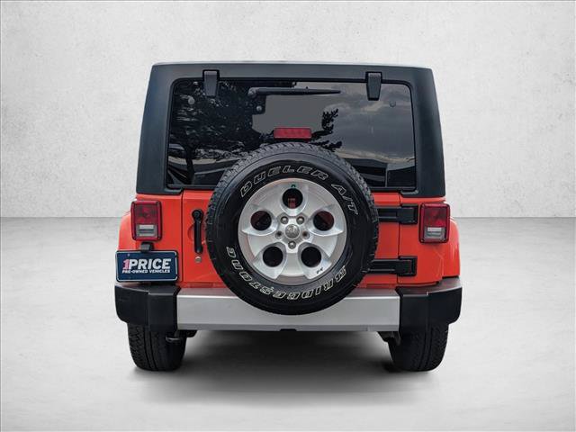 Used 2015 Jeep Wrangler Unlimited Sahara AWD/4WD image 7