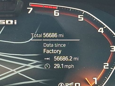 Used 2022 BMW X5 M50i w/ Executive Package image 21