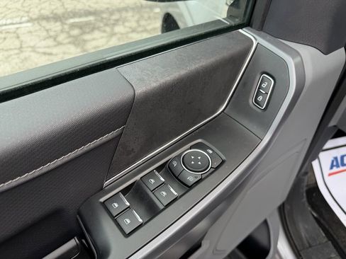 Used 2025 Ford F150 XLT w/ Equipment Group 301A Standard image 37