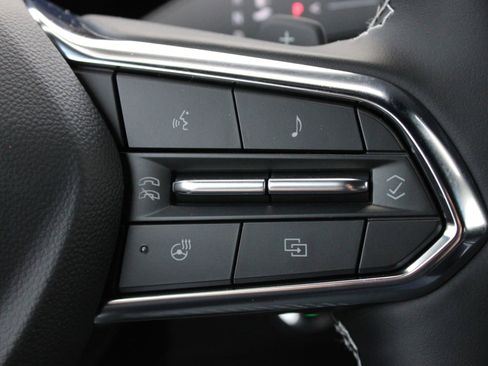 New 2026 Chevrolet Traverse LT w/ Driver Confidence Package FWD image 31