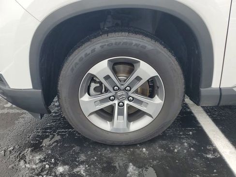 Used 2025 Honda Pilot EX-L image 17