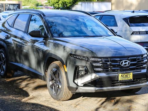 New 2026 Hyundai Tucson SEL image 3