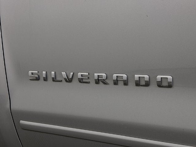 Used 2018 Chevrolet Silverado 1500 LT w/ All Star Edition AWD/4WD image 33