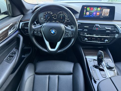 Used 2018 BMW 530e RWD image 8