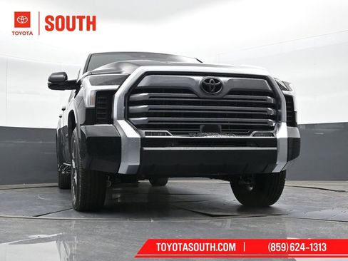 Used 2025 Toyota Tundra Limited w/ Power Package image 43
