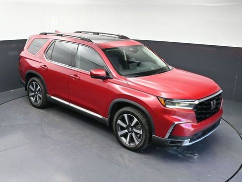 Used 2023 Honda Pilot Touring image 26