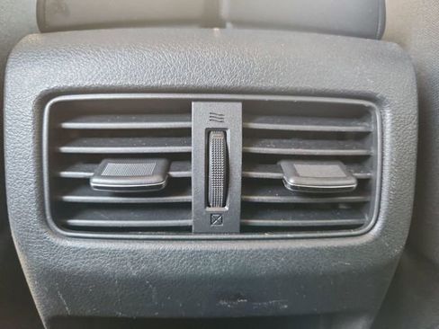 Used 2021 Nissan Rogue S FWD image 20