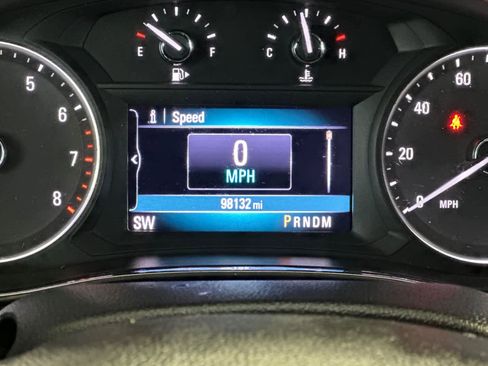 Used 2019 Buick Encore Preferred image 28