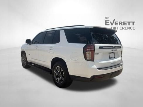 Used 2023 Chevrolet Tahoe Z71 w/ Luxury Package AWD/4WD image 5
