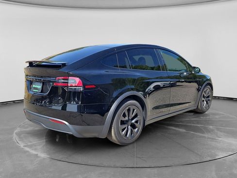 Used 2024 Tesla Model X AWD/4WD image 3
