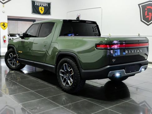 Used 2022 Rivian R1T Launch Edition image 12