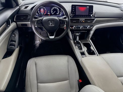 Used 2019 Honda Accord LX image 17