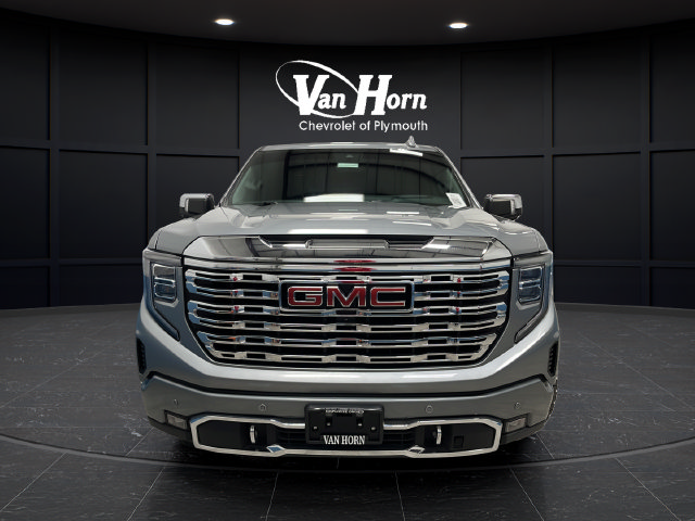 Used 2024 GMC Sierra 1500 Denali w/ Denali Reserve Package AWD/4WD image 2