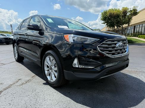 Used 2024 Ford Edge Titanium AWD/4WD image 1