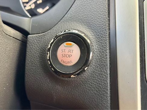 Used 2017 Nissan Altima 2.5 SV image 12