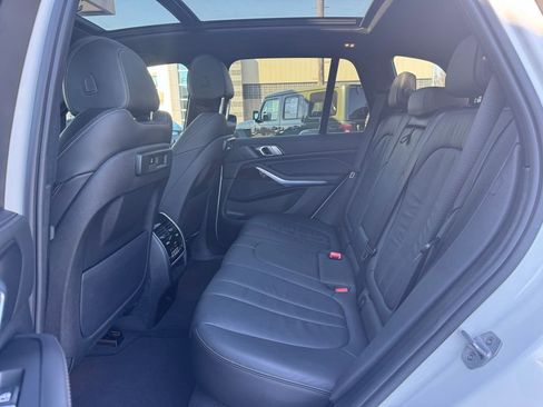 Used 2020 BMW X5 xDrive40i w/ Premium Package image 21