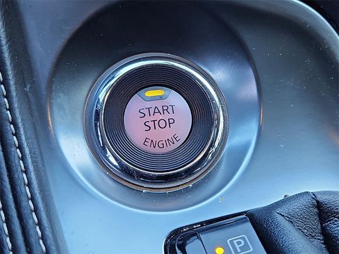 Used 2018 Nissan Maxima 3.5 SV image 19