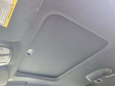 Used 2024 Dodge Durango GT RWD image 30