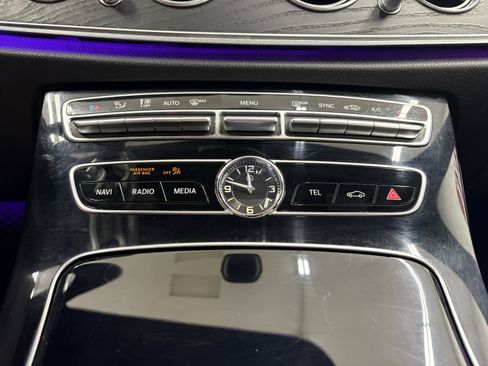 Used 2017 Mercedes-Benz E 300 4MATIC image 15