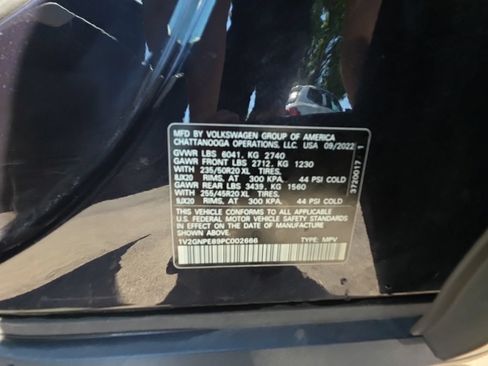 Used 2023 Volkswagen ID.4 Pro S AWD/4WD image 29