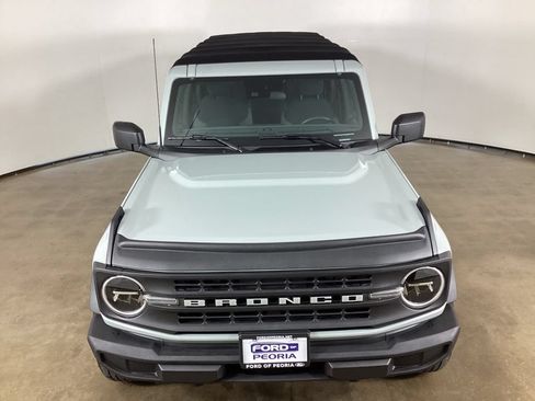 Certified 2022 Ford Bronco 4-Door AWD/4WD image 4