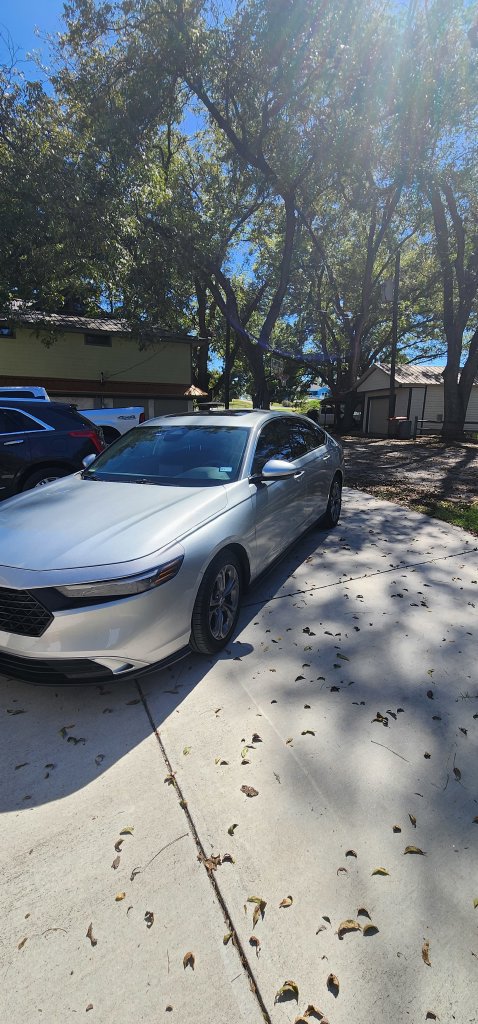 Used 2024 Honda Accord EX image 10