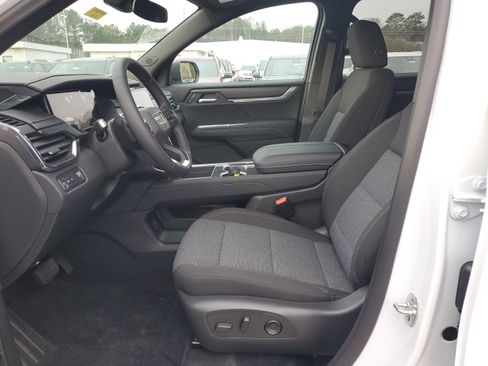 New 2025 GMC Acadia Elevation image 21