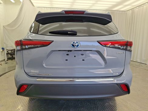Certified 2022 Toyota Highlander Bronze Edition AWD/4WD image 27