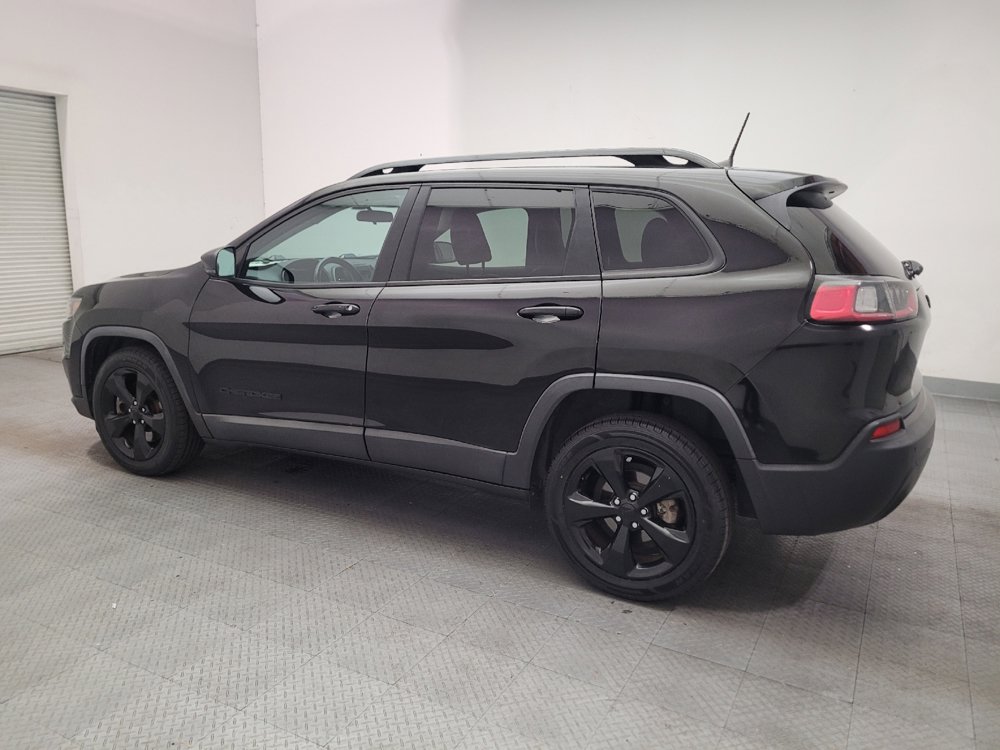 Used 2019 Jeep Cherokee Latitude Plus FWD image 3