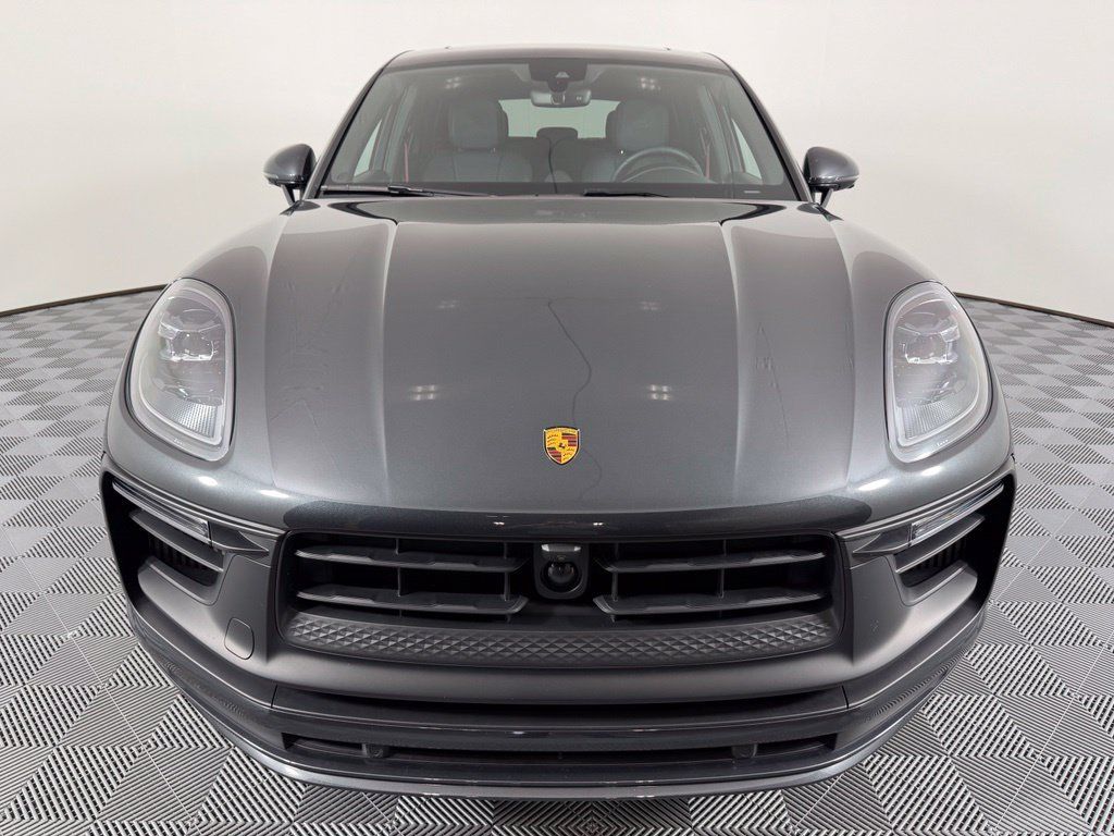 Certified 2023 Porsche Macan GTS AWD/4WD image 9