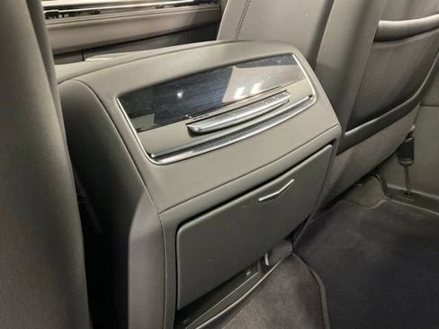 Used 2025 Cadillac Escalade Sport AWD/4WD image 20