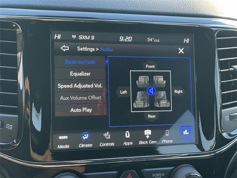 Used 2022 Jeep Grand Cherokee Laredo X image 15