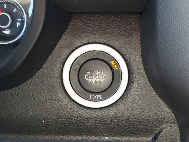 Used 2023 RAM 1500 Laramie AWD/4WD image 23