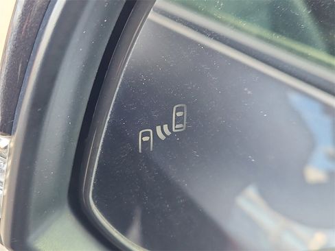 Used 2020 Toyota RAV4 XLE image 28