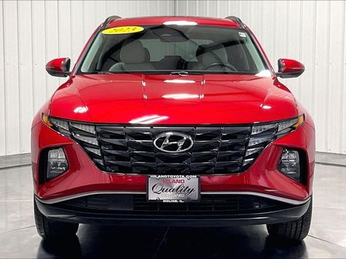 Used 2023 Hyundai Tucson SEL w/ Convenience Package AWD/4WD image 2