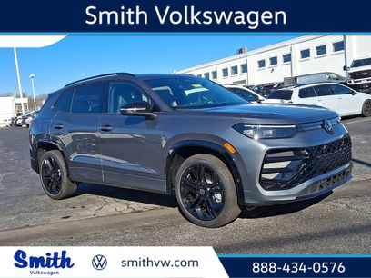 New 2026 Volkswagen Tiguan SE R-Line