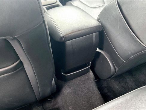 Used 2015 Ford Focus SE w/ Equipment Group 201A image 33