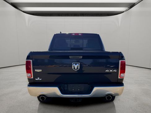 Used 2015 RAM 1500 Laramie w/ Convenience Group AWD/4WD image 5