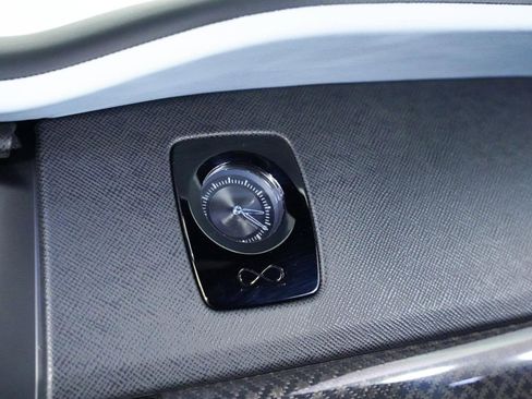 Used 2024 Rolls-Royce Cullinan Black Badge image 53