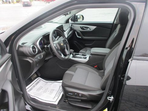 Used 2023 Chevrolet Blazer LT image 17